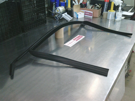 Holden JH Cruze Genuine Left Hand Front Door Upper Glass Seal New Part