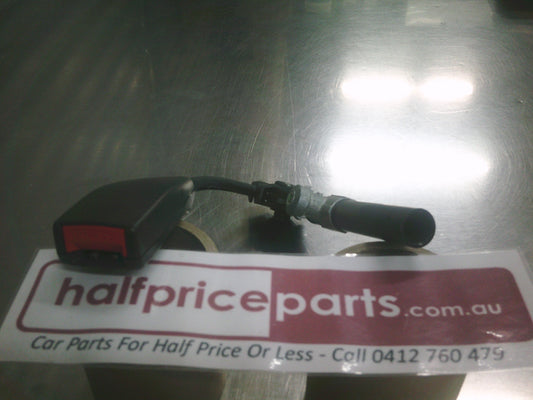 Holden VT/VX Commodore Genuine Right Hand Front Belt Pretensioner Buckle - New Part