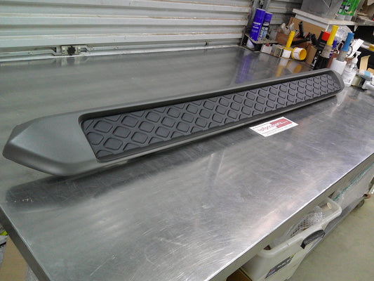 Nissan Pathfinder Genuine Left Hand Side Step (Side Step Only) New Part