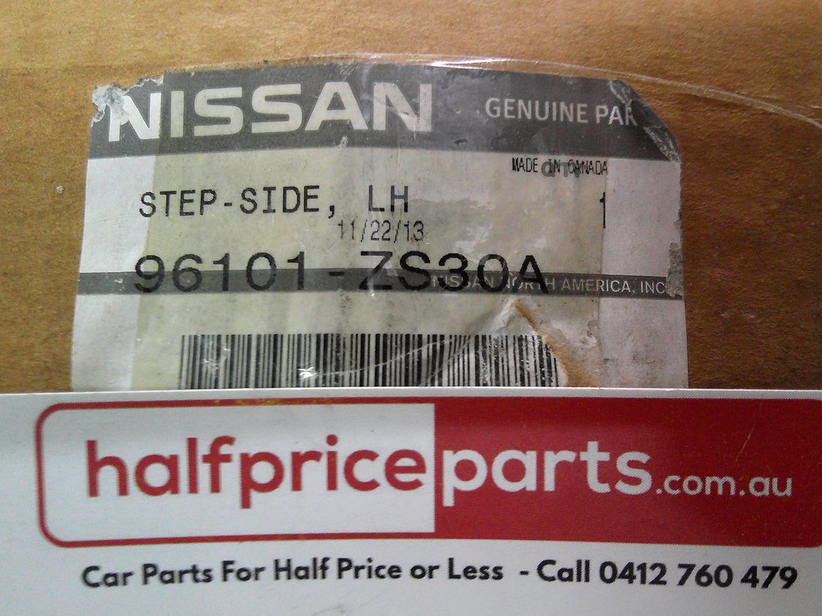 Nissan Pathfinder Genuine Left Hand Side Step (Side Step Only) New Part