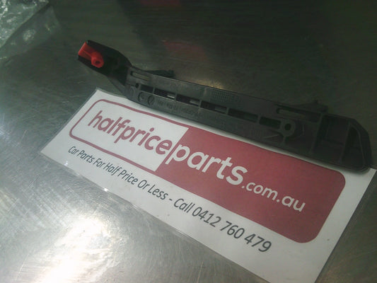 Holden AH/PJ/BK/BL Astra Genuine Right Hand Front Bumper Side Panel Bracket New Part