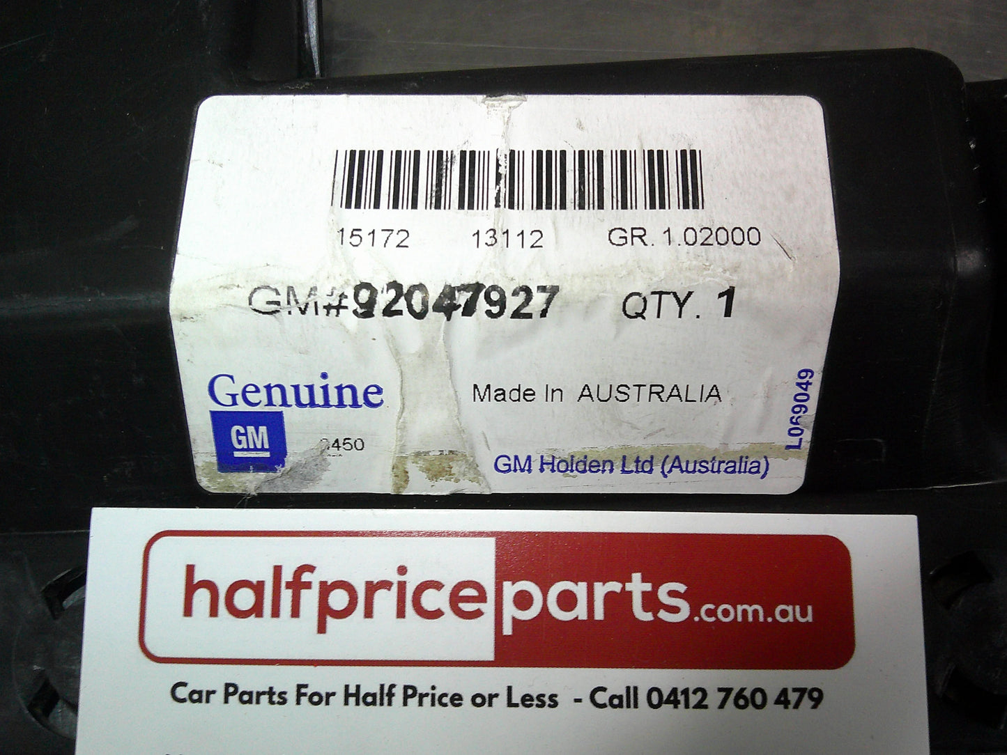 Holden VT/VU/VX Commodore /WH Statesman Genuine Left Hand Front Side Radiator Baffle New Part.