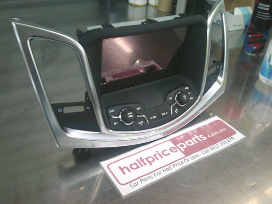 Holden VF Commodore Genuine Satellite Navigation Head Unit New Part