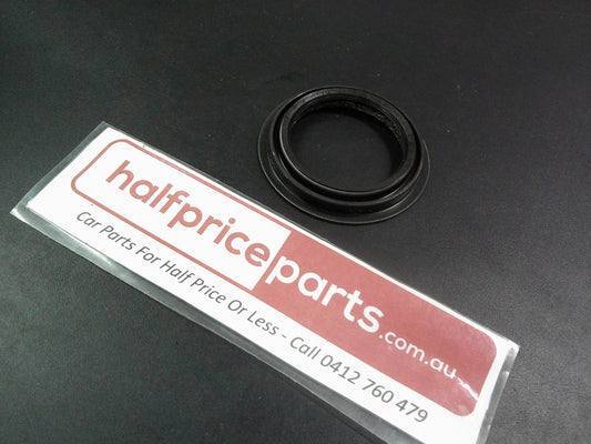 Holden TF Rodeo Genuine Front Wheel Oil Seal New Part