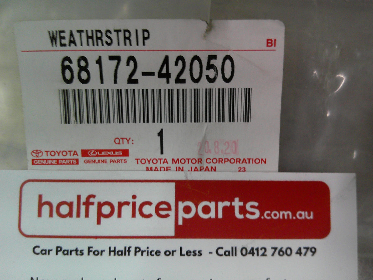 Toyota Rav4 Genuine Left Hand Front Door Glass Inner Weatherstrip New Part