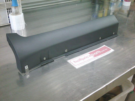 Holden Captiva Genuine Right Hand Side Rocker Panel Moulding - New Part