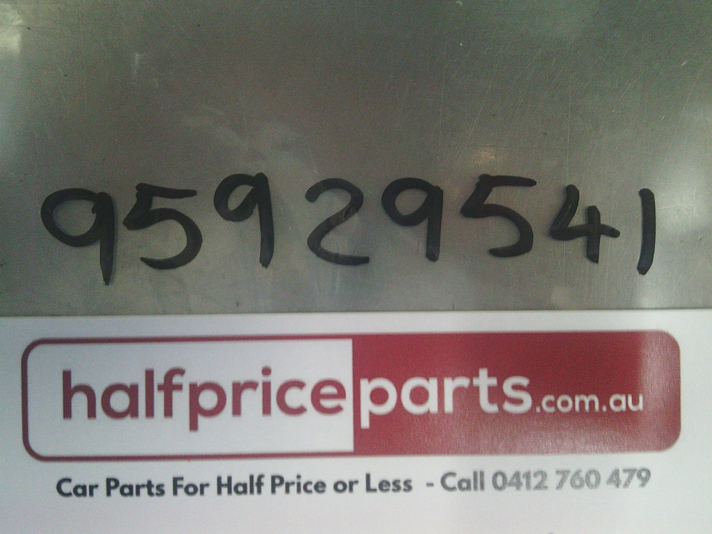 Holden JG/JH Cruze Genuine Rear Mud Flap Set With Fitting Kit New Part