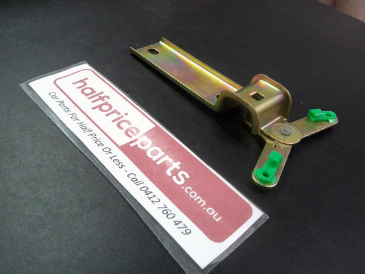 Holden TF Rodeo/Isuzu Faster Genuine Tailgate Lever New Part