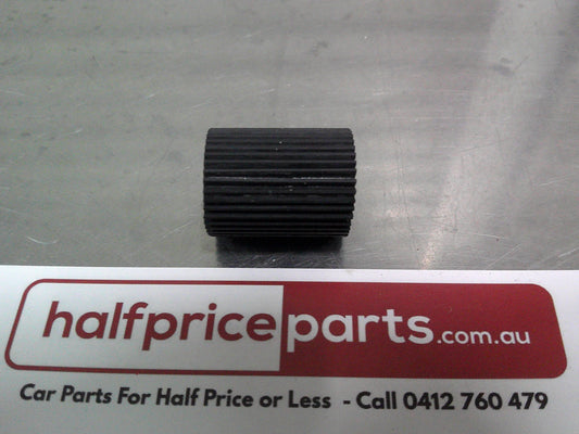 Holden HSV/VT/VX/VU/Monaro Commodore Genuine Glove Box Stopper New Part