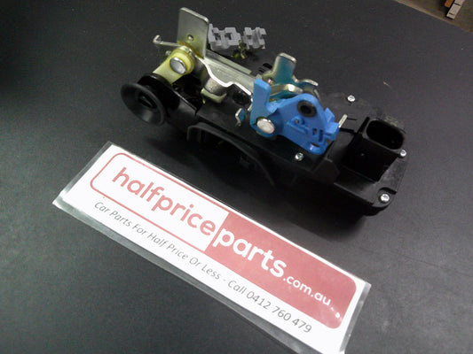 Holden CG Captiva Maxx Genuine Right Hand Rear Door Lock Mechanism New Part