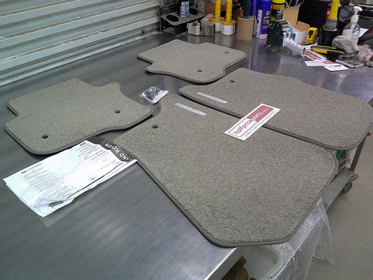 Land Rover Discovery Genuine Luxury Premium Carpet Mat Set New Part