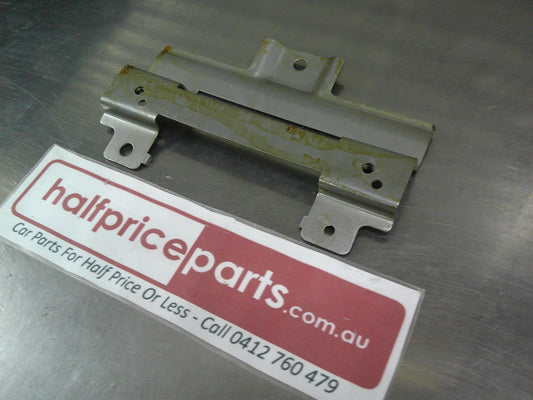 Holden TF Rodeo Genuine Interior Roof Handle Bracket New Part