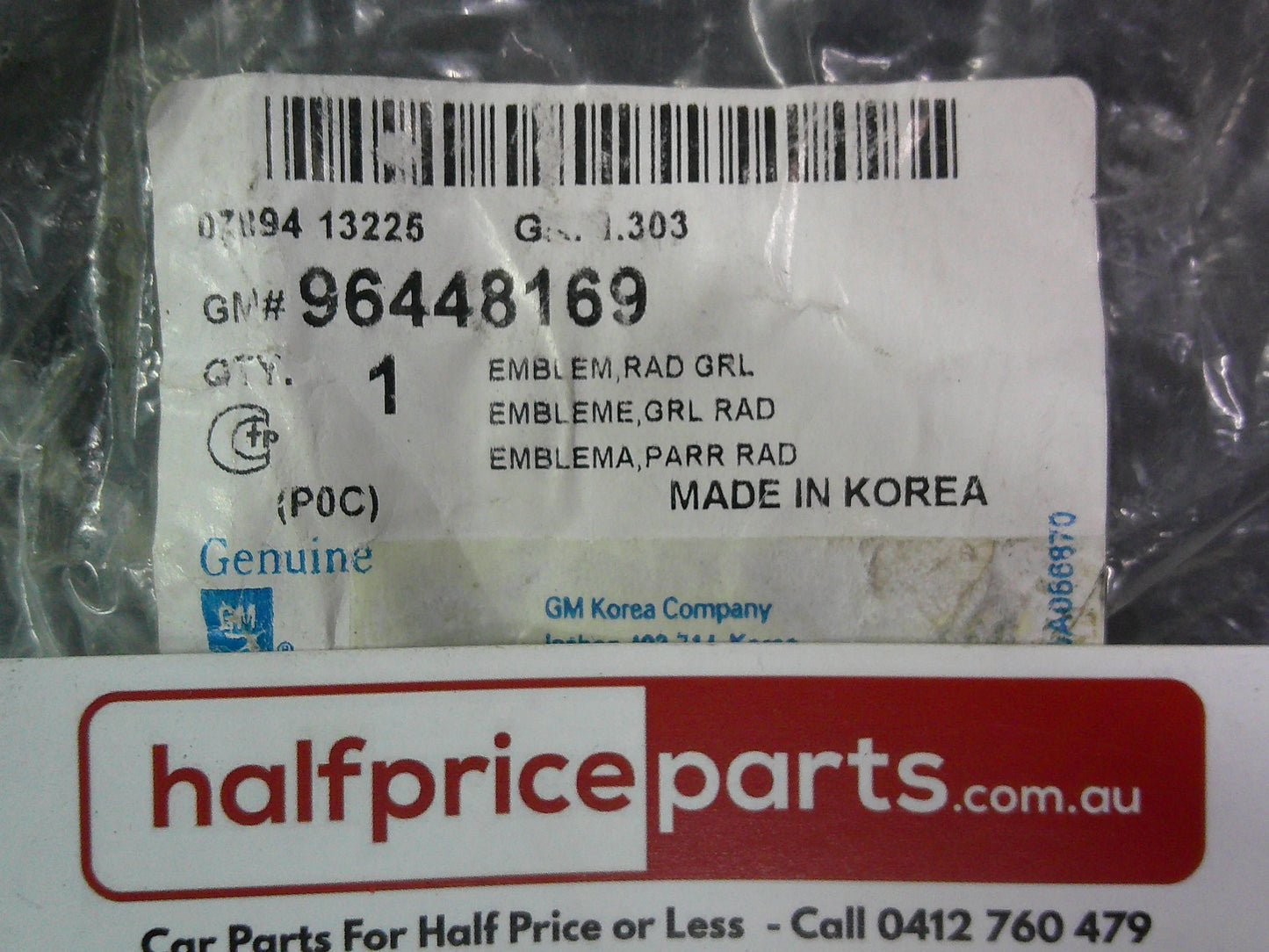 Holden Captiva CG Genuine Front Grille Chrome Emblem New Part