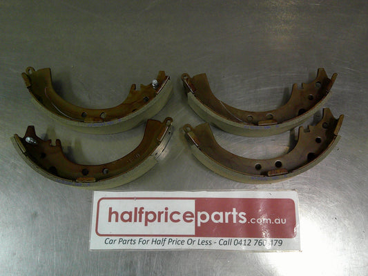 Toyota Rav4 Genuine Rear Brake Shoes 4cy 2.0ltr 2wd/4wd New Part