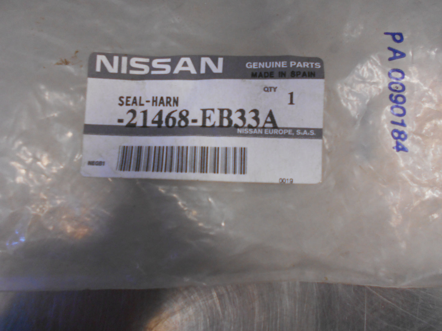 Nissan D40 Navara` Genuine Right Hand Intake Air Duct New Part
