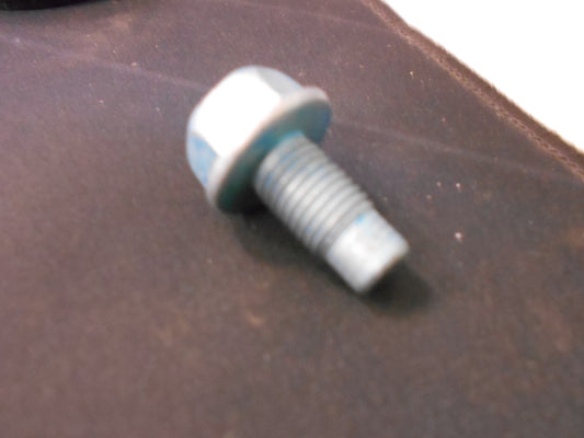 Nissan Generic Bolt New