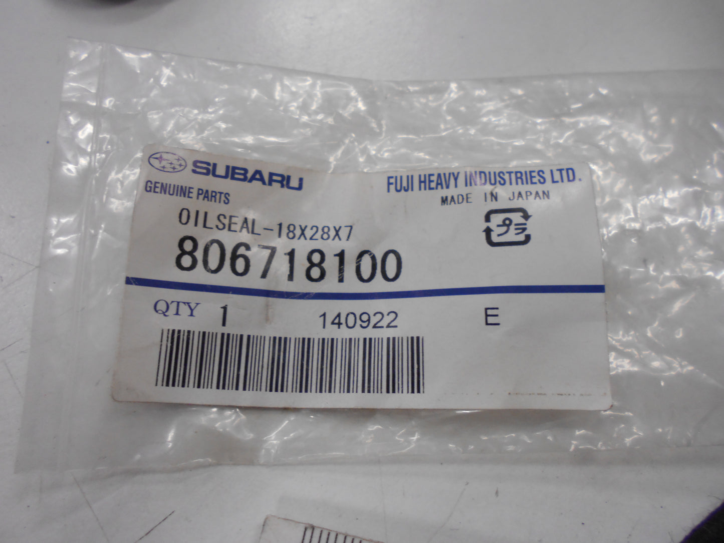 Genuine Subaru 5 Speed Manual Gear Shift Shaft Oil Seal New