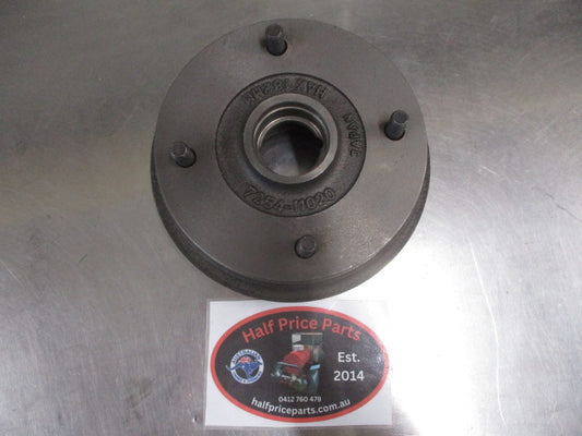 RDA Rear Drum Brake 180mm With Studs Suits Subaru Sedan/Wagon 2WD New Part