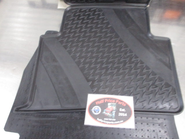 Hyundai Tucson Tailored Set Of 4 Heavy Duty Rubber Floor Mats New Part