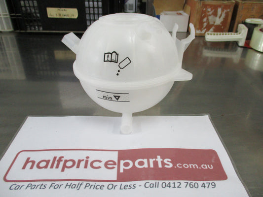 Volkswagen Golf Mk5/Mk6 Genuine Expansion Tank New Part