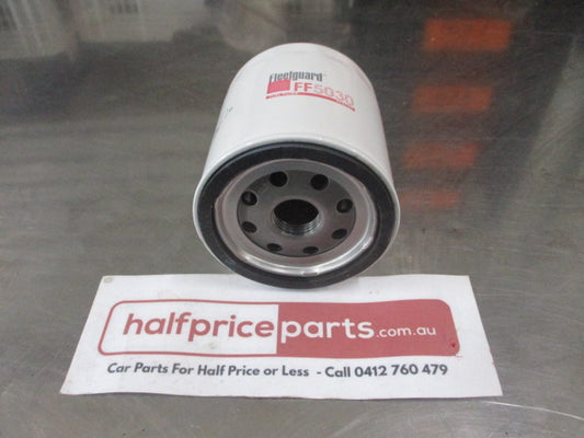 Fleet Guard Fuel Filter Suits Case, Ford, Hitachi, Isuzu New Part