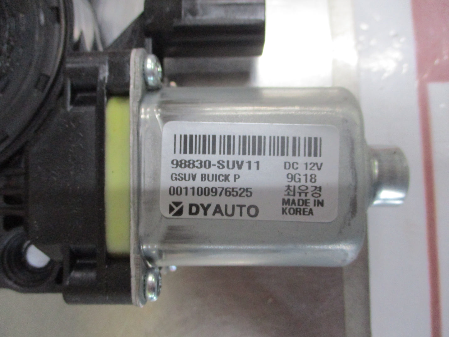 Holden Trax Genuine Drivers Front Power Window Motor New Part