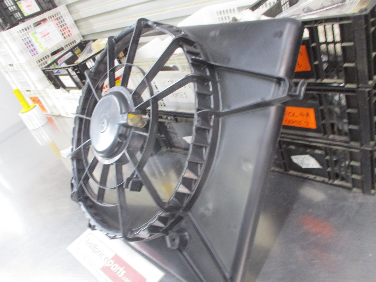 Hyundai Sonata Genuine Radiator Fan Shroud New Part