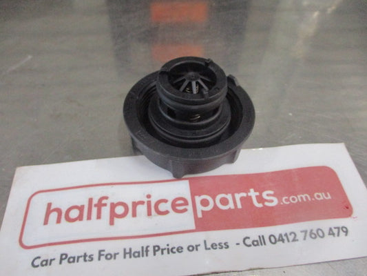 Ford F150/F250/F350 And Other Models Genuine Radiator Coolant Reservoir Tank Cap New Part