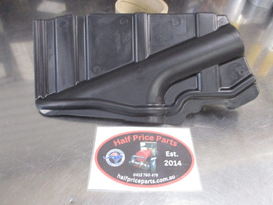 Hyundai Elantra/Kia Cerato Genuine Left Hand Front Guard Mud Shield New Part