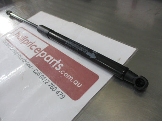 Toyota Yaris Genuine Left Hand Rear Tail Gate Strut New Part