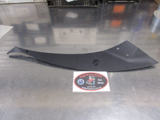 Hyundai Tucson Genuine Right Hand Head Light Mount Support New Part