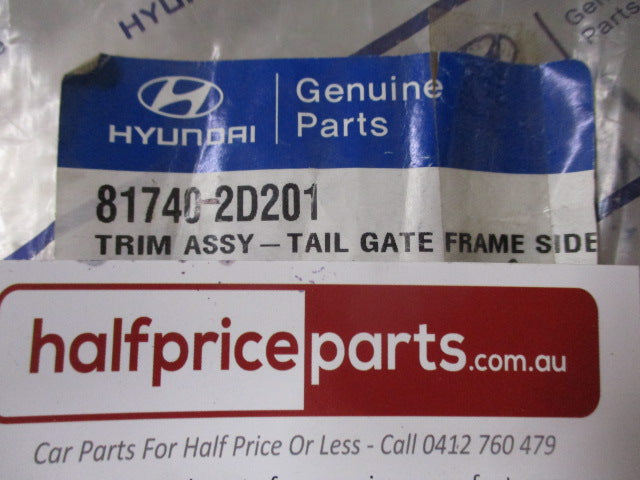 Hyundai Elantra Genuine Tail Gate Side Trim New Part