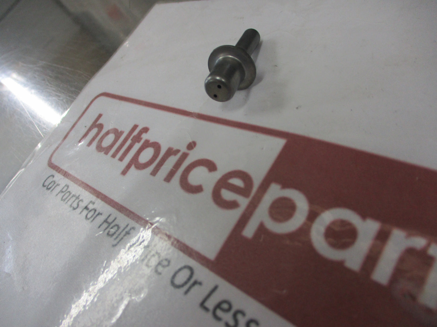 Holden Equinox Genuine Passenger Side PCV Valve New Part