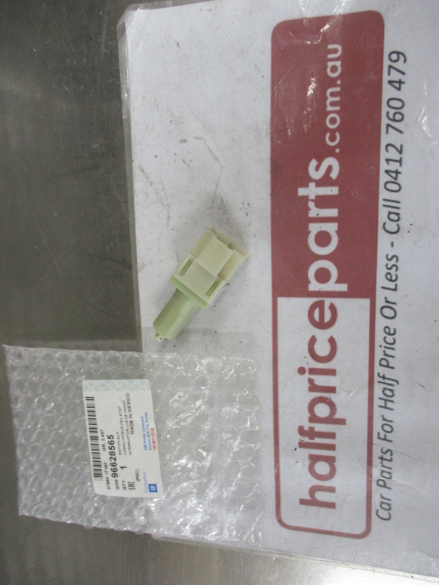 Holden Captiva/Epica Genuine Brake Light Switch New Part