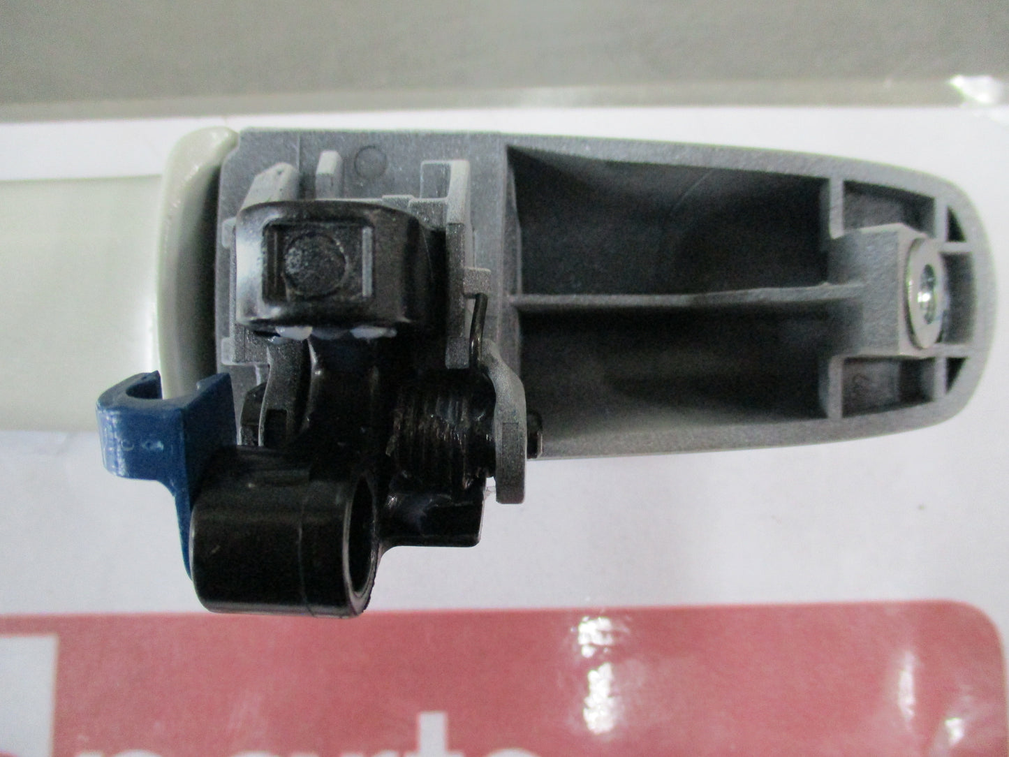 Suzuki Liana/Baleno Genuine Front Left White Door Handle (Passenger) New Part