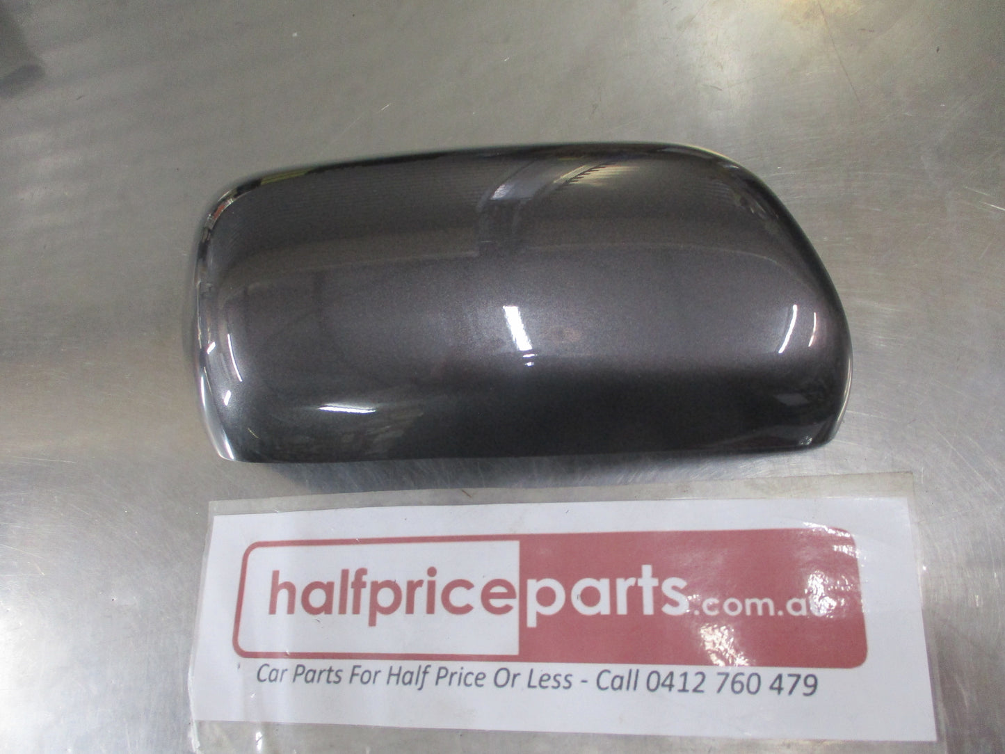Suzuki Grand Vitara Genuine Right Hand Drivers Mirror Scalp (Factory Gray) New Part