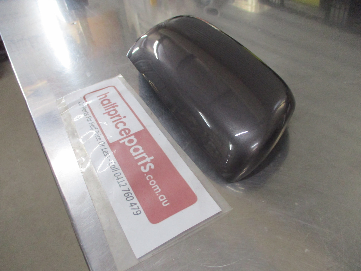 Suzuki Grand Vitara Genuine Right Hand Drivers Mirror Scalp (Factory Gray) New Part