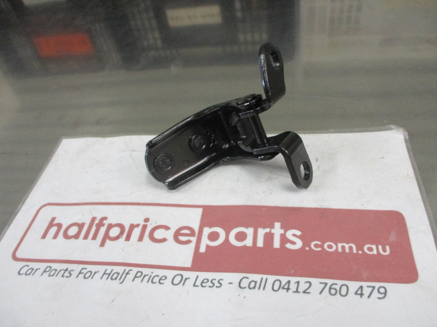 Honda Accord/Fit/CR-V/Civic Genuine Drivers Rear Lower Door Hinge New Part