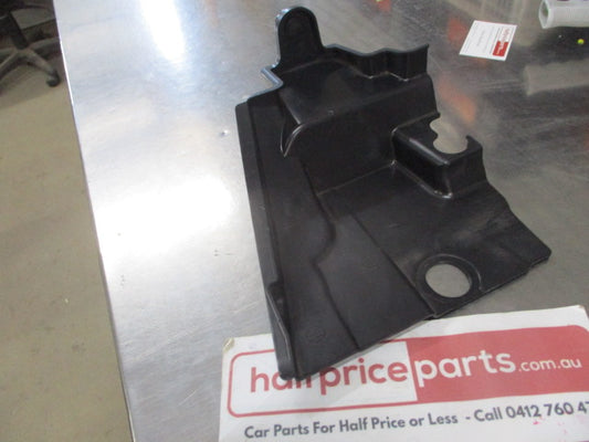 Ford PX Ranger/ UA Everest Genuine Right Hand Front Radiator Air Defector Used Part VGC