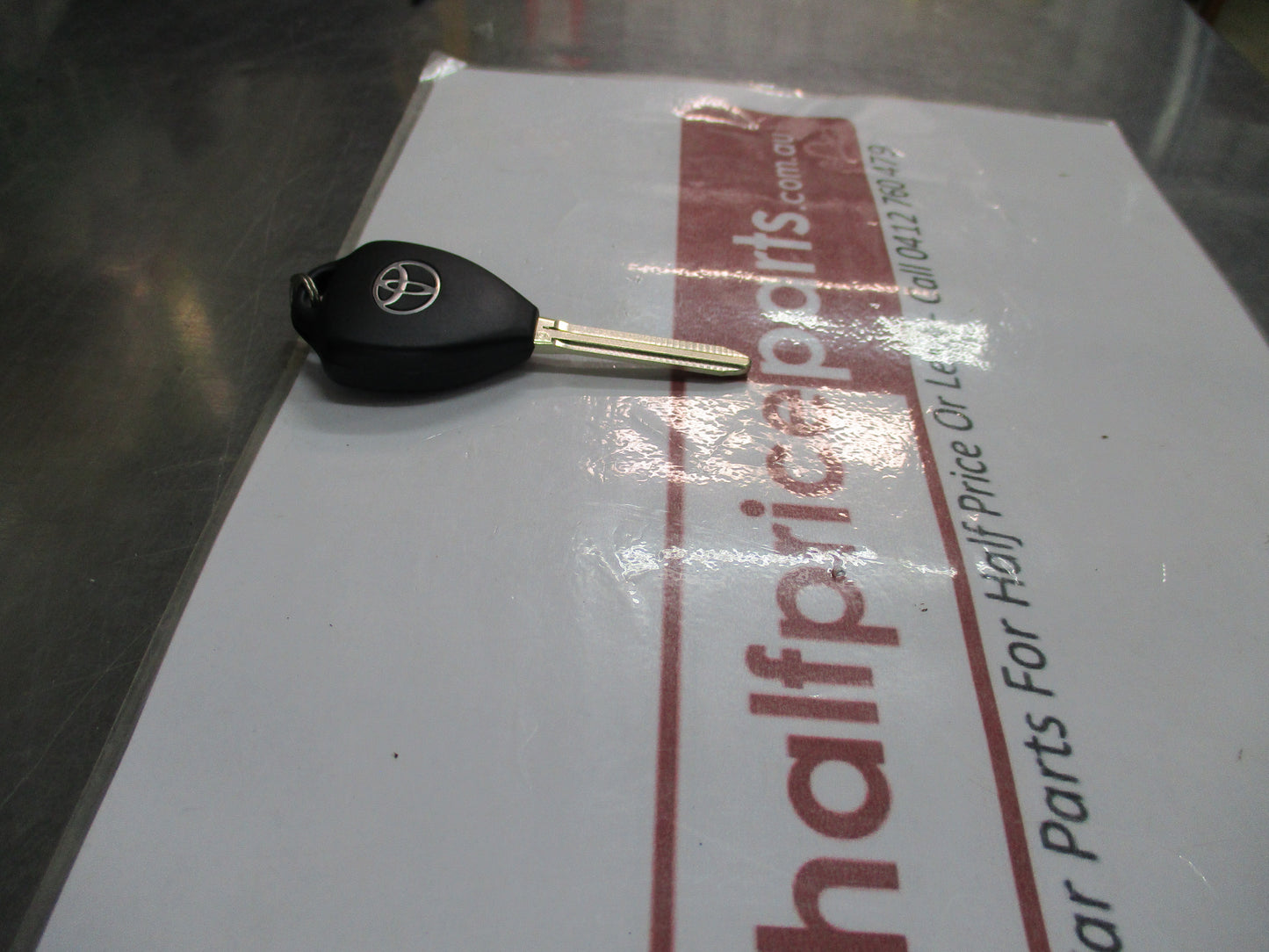 Toyota Corolla/Hiace/Rav4 Genuine Blank Remote Key Integrated New Part