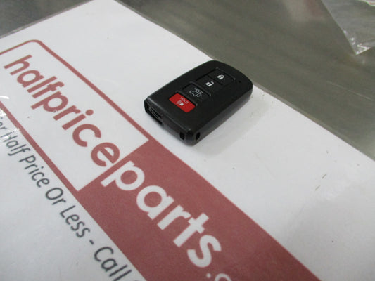 Toyota Kluger Genuine Smart Key Remote 4 Buttons New Part