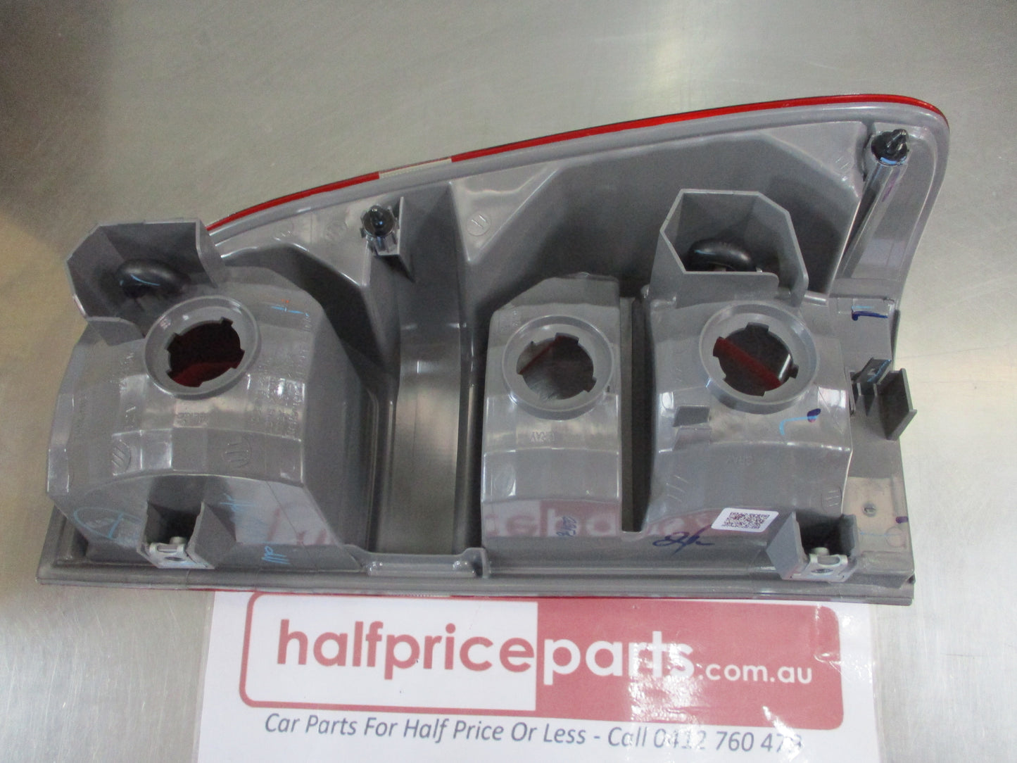 Toyota Hilux Genuine Left Hand Rear Tub Tail Light Assembly New Part
