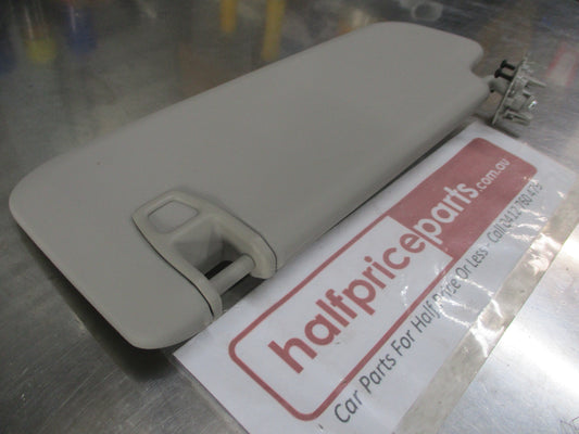 Holden Cruze Genuine Drivers Sun Visor With Mirror New Part