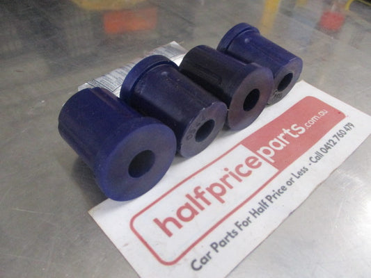 Super Pro T/Verse Front Spring Shackle Bush Kit Universal New Part