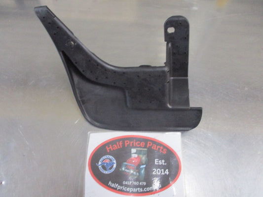Hyundai Sonata Genuine Right Hand Front Mud Flap ONLY New Part