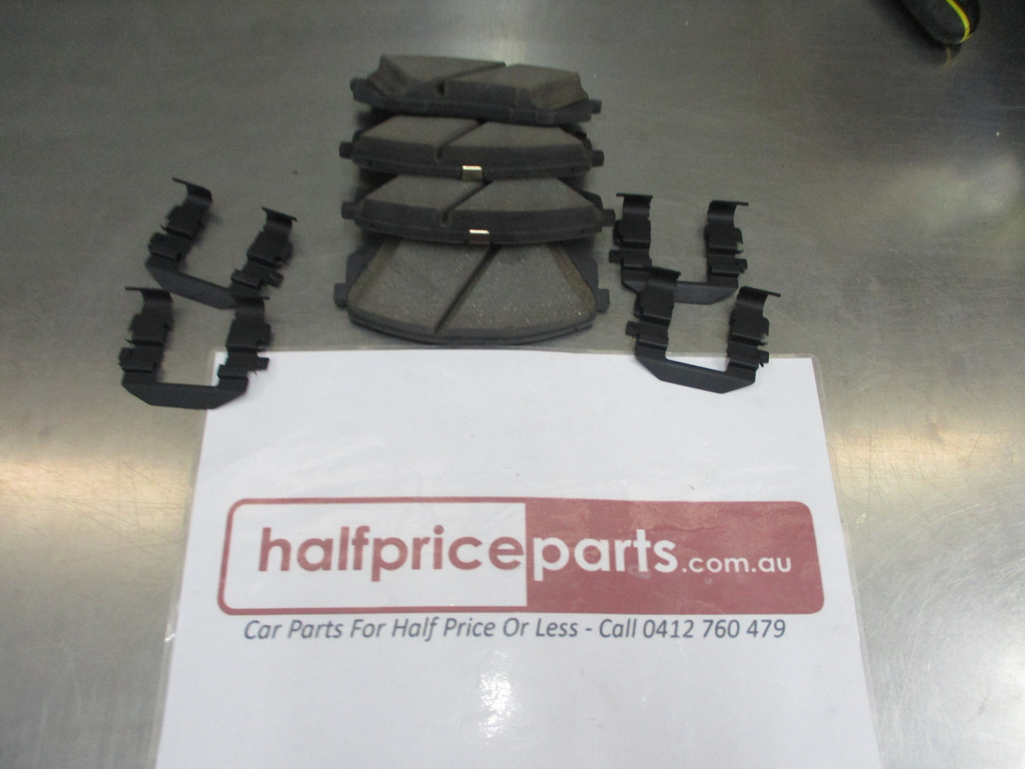 KIa Seltos Genuine Front Disc Brake Pad Set New Part