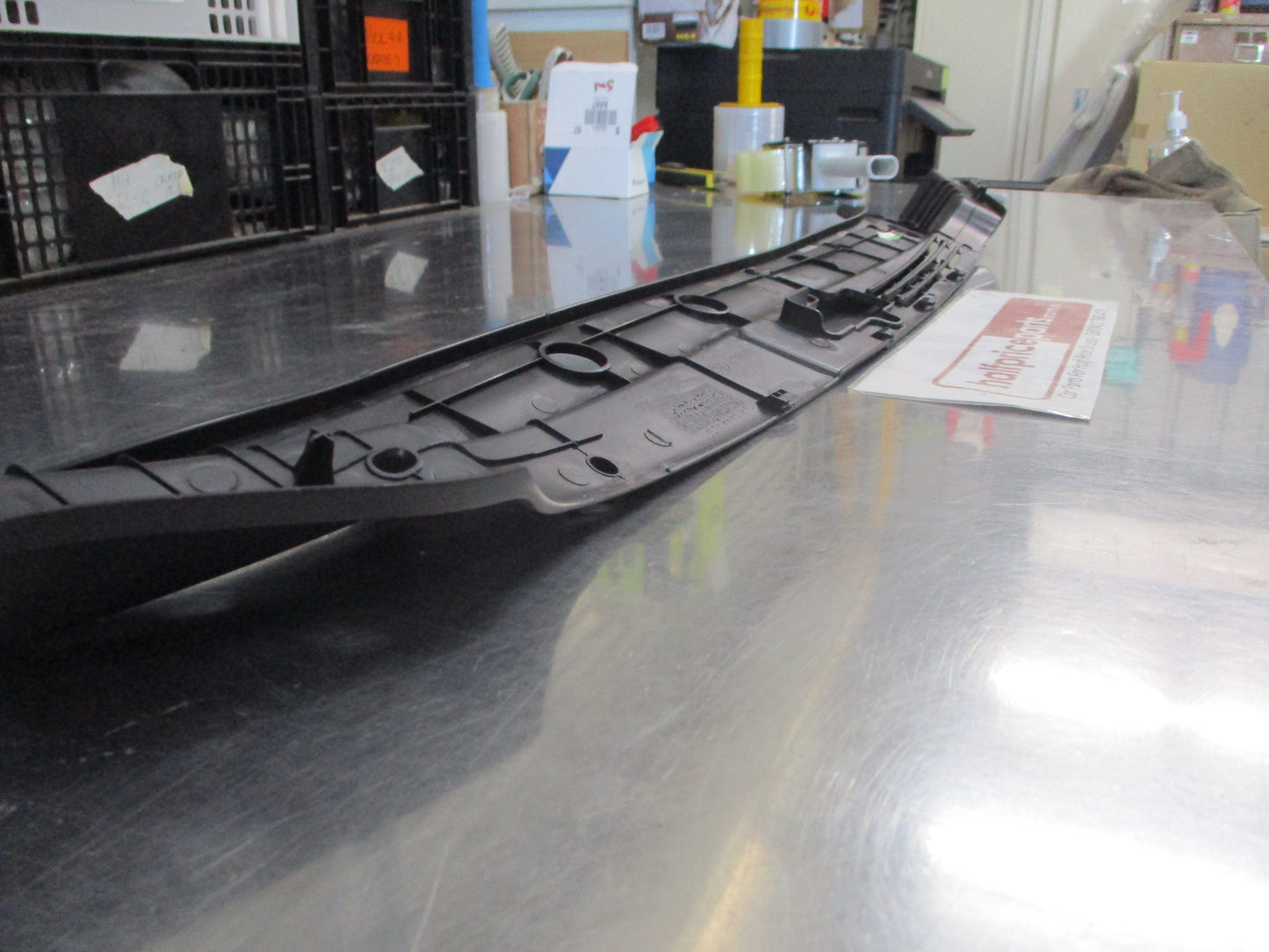 Kia Rondo Genuine Radiator Upper Radiator Support Trim Cover New Part
