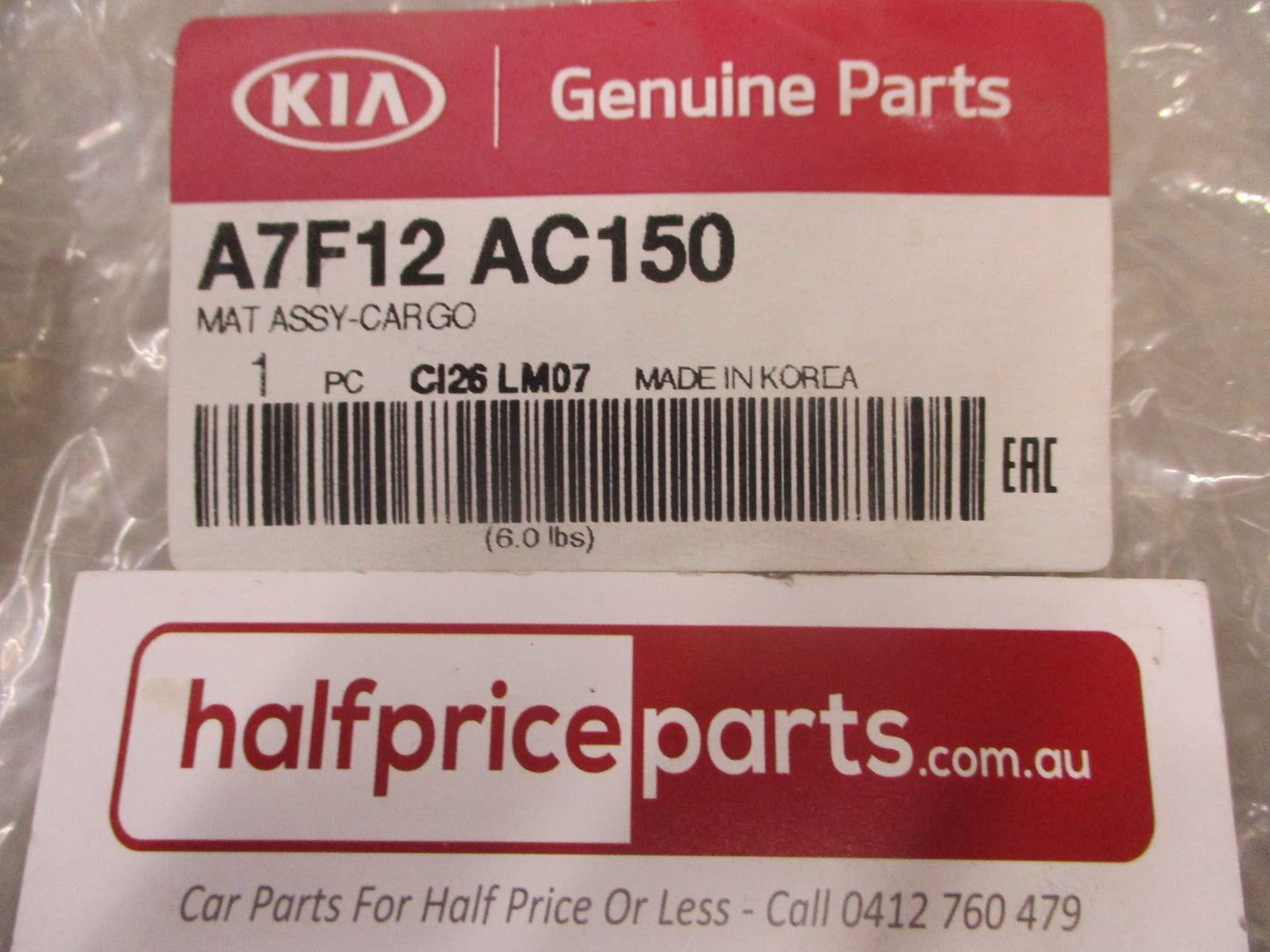 Kia Cerato YD Genuine Rear Cargo Carpet Mat New Part