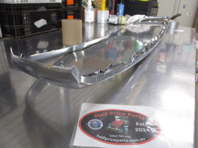 Kia Carnival Genuine Chrome Outer Front Upper Grille Surround New Part