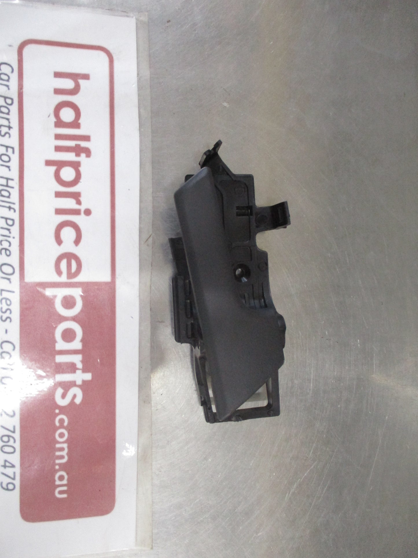 Holden Barina Genuine Drivers Front Door Inner Handle Assembly New Part